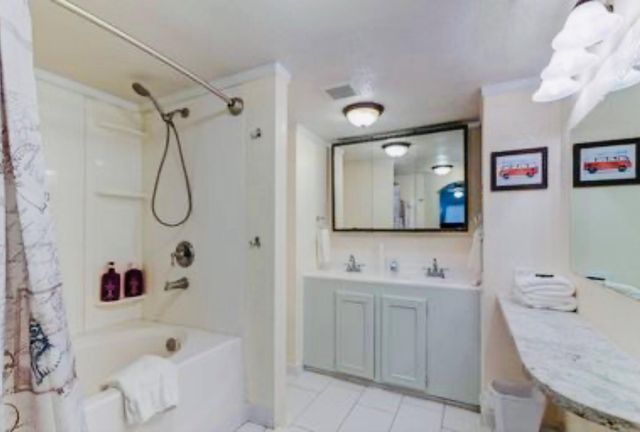 2430 Shady Creek Lane, Freeport, TX 77541