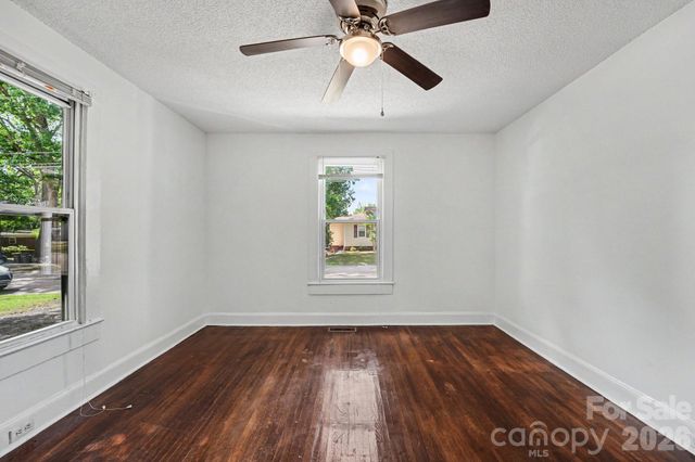 2111 Englewood Street, Kannapolis, NC 28083