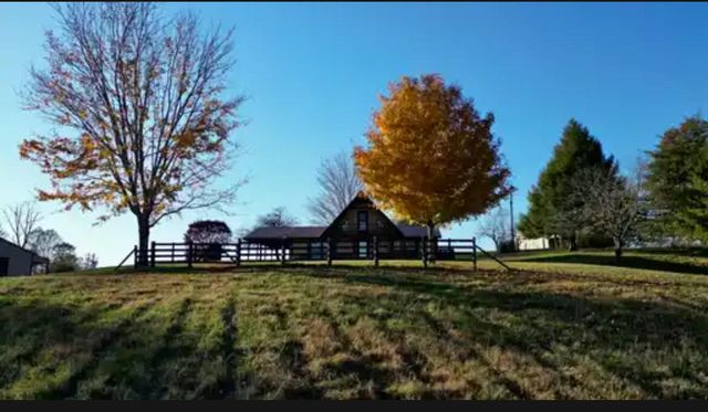 345 Fairview Road, Columbia, KY 42728