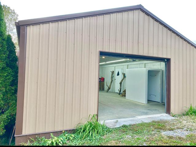 345 Fairview Road, Columbia, KY 42728