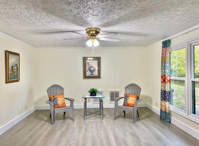 345 Fairview Road, Columbia, KY 42728