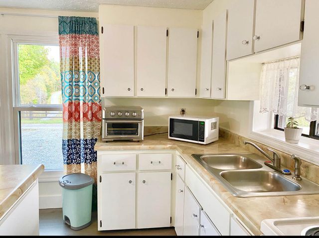 345 Fairview Road, Columbia, KY 42728