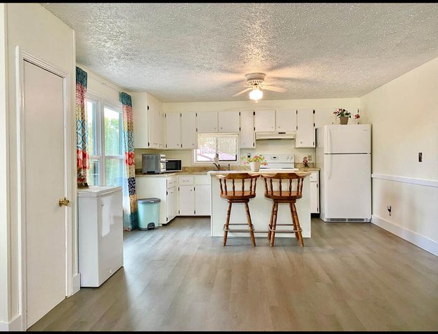 345 Fairview Road, Columbia, KY 42728