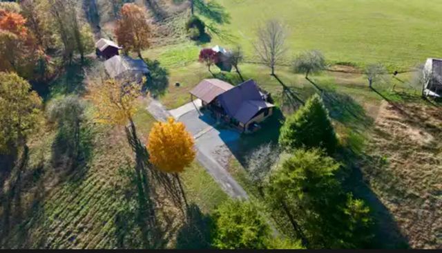 345 Fairview Road, Columbia, KY 42728