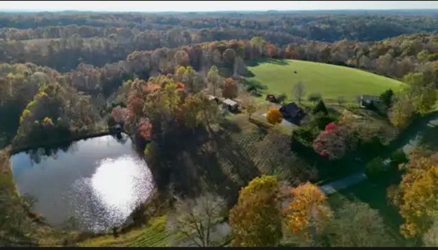 345 Fairview Road, Columbia, KY 42728