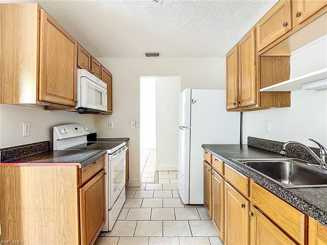 2407 Jaylen Watkins ST, Fort Myers, FL 33916