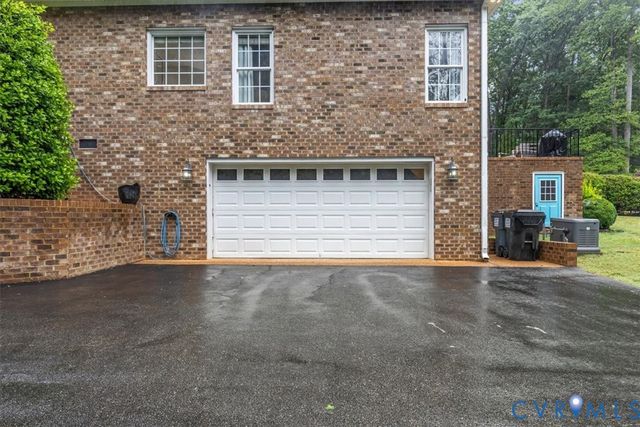 2792 E Maple Grove Ln, Powhatan, VA 23139