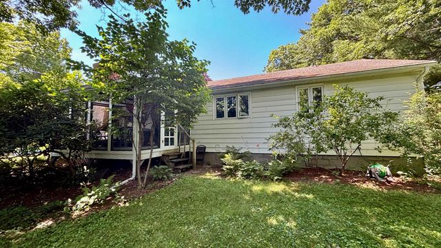 106 Killarney Drive, Burlington, VT 05408