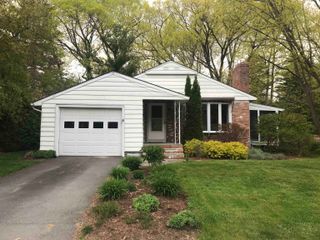 106 Killarney Drive, Burlington, VT 05408