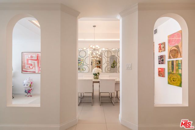 8455 Fountain Avenue 518, West Hollywood, CA 90069