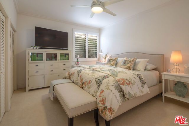 8455 Fountain Avenue 518, West Hollywood, CA 90069