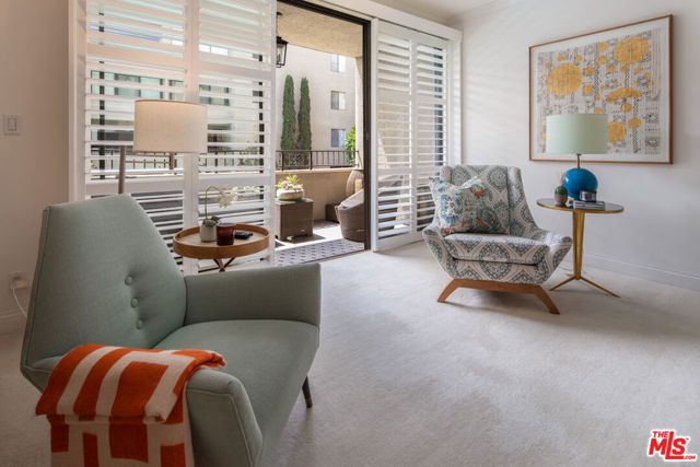 8455 Fountain Avenue 518, West Hollywood, CA 90069