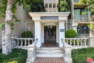 8455 Fountain Avenue 518, West Hollywood, CA 90069