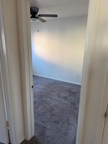 7615 Sturgess, La Mesa, CA 91941