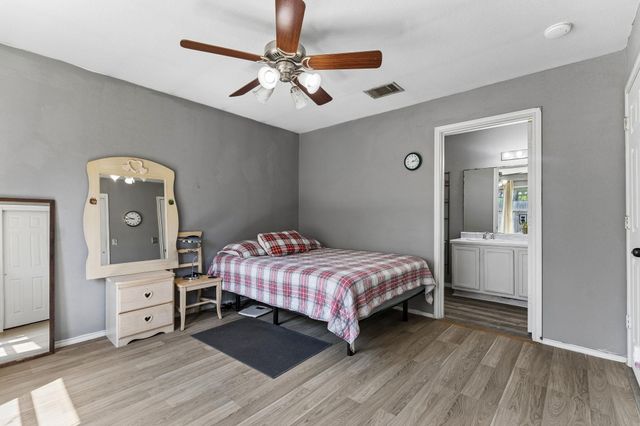 7209 Cayenne LN, Austin, TX 78741