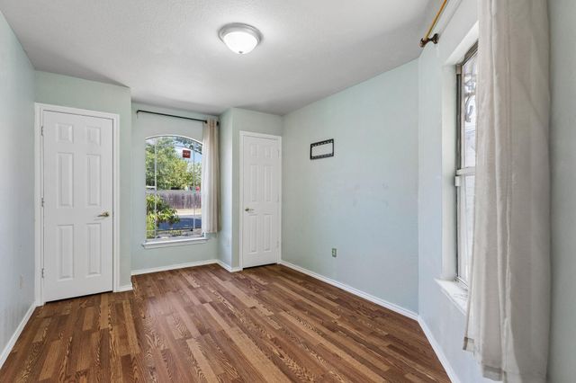 7209 Cayenne LN, Austin, TX 78741