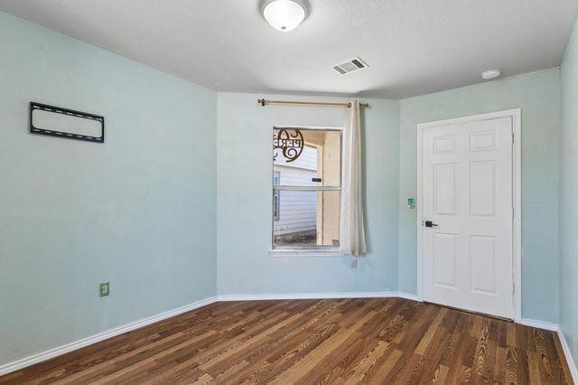 7209 Cayenne LN, Austin, TX 78741