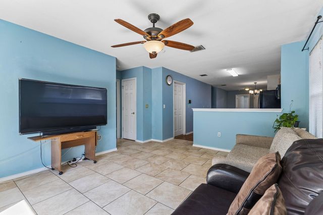 7209 Cayenne LN, Austin, TX 78741