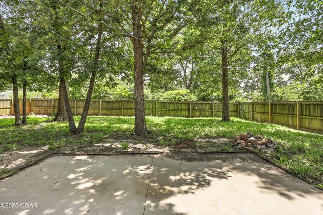 305 Anita Drive, Carl Junction, MO 64834