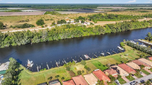 9440 SW Merlin Court, Stuart, FL 34997