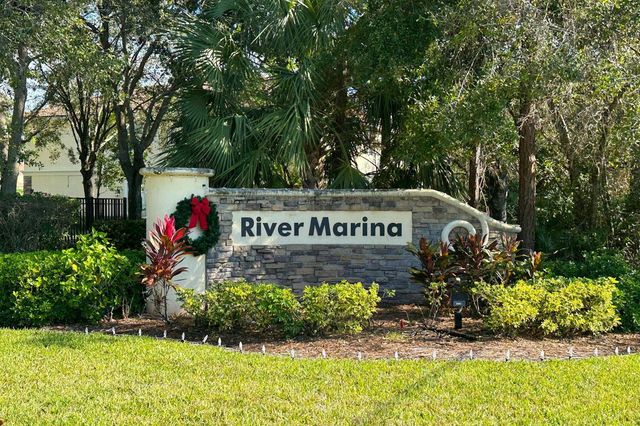 9440 SW Merlin Court, Stuart, FL 34997