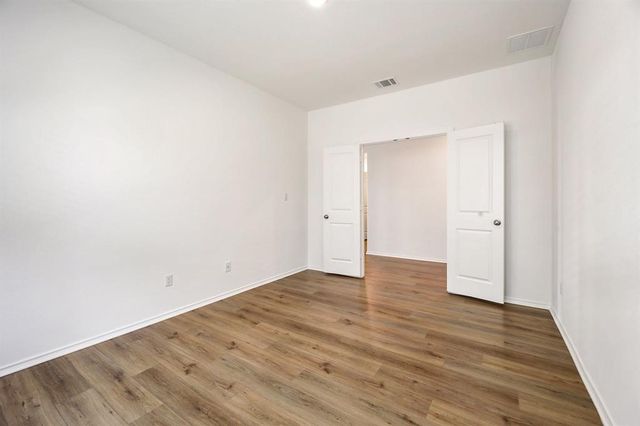 113 Golden Grove PKWY, San Marcos, TX 78666
