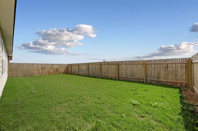 113 Golden Grove PKWY, San Marcos, TX 78666