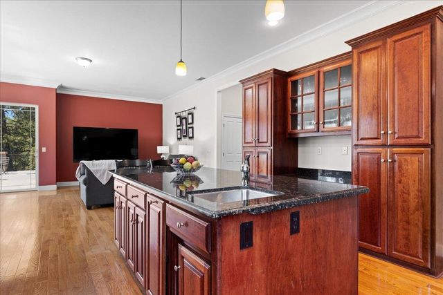 915 Eden Valley Rd, Colfax, CA 95713
