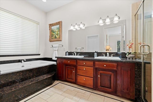 915 Eden Valley Rd, Colfax, CA 95713