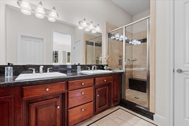 915 Eden Valley Rd, Colfax, CA 95713