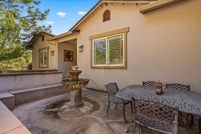 915 Eden Valley Rd, Colfax, CA 95713