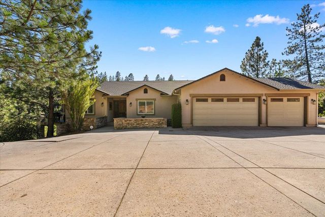 915 Eden Valley Rd, Colfax, CA 95713