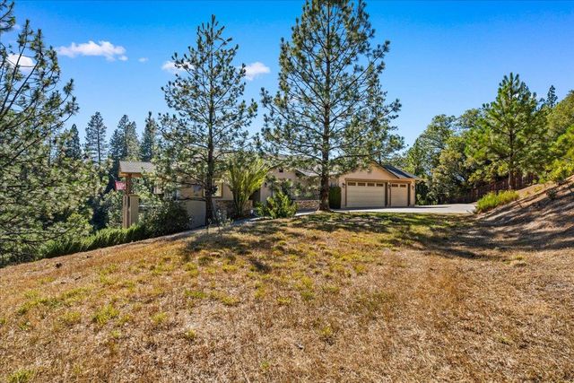 915 Eden Valley Rd, Colfax, CA 95713