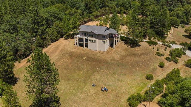 915 Eden Valley Rd, Colfax, CA 95713
