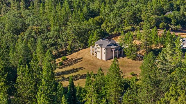 915 Eden Valley Rd, Colfax, CA 95713