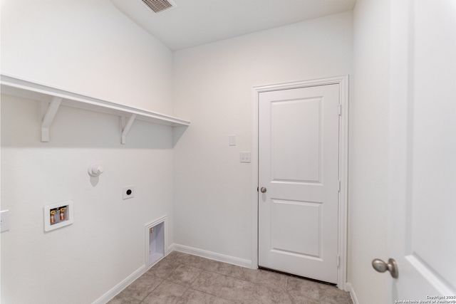 117 Lina Way, Seguin, TX 78155