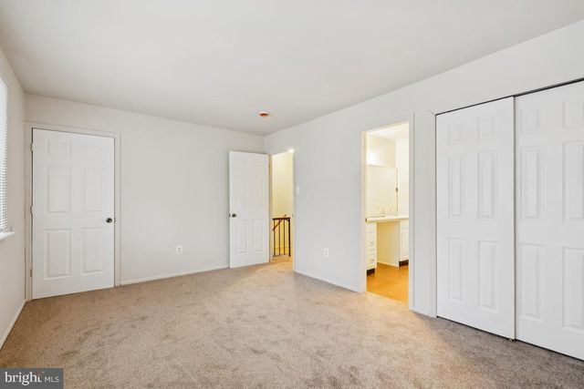 827 E ELM AVE, Lindenwold, NJ 08021