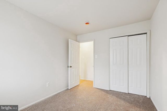 827 E ELM AVE, Lindenwold, NJ 08021