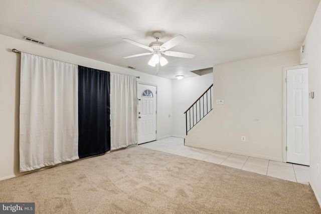 827 E ELM AVE, Lindenwold, NJ 08021