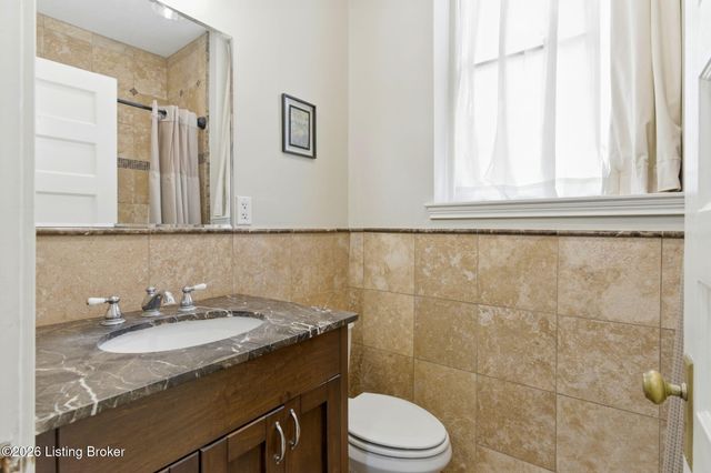 1629 S 3rd St APT 203, Louisville, KY 40208