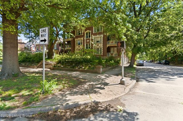 1629 S 3rd St APT 203, Louisville, KY 40208