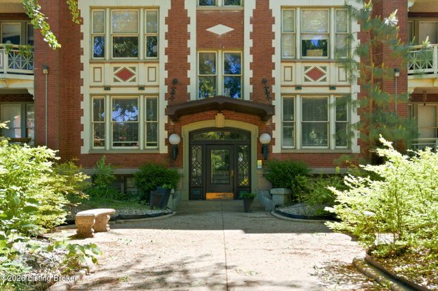 1629 S 3rd St APT 203, Louisville, KY 40208