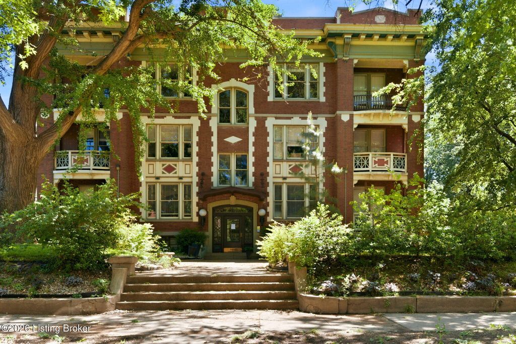 1629 S 3rd St APT 203, Louisville, KY 40208