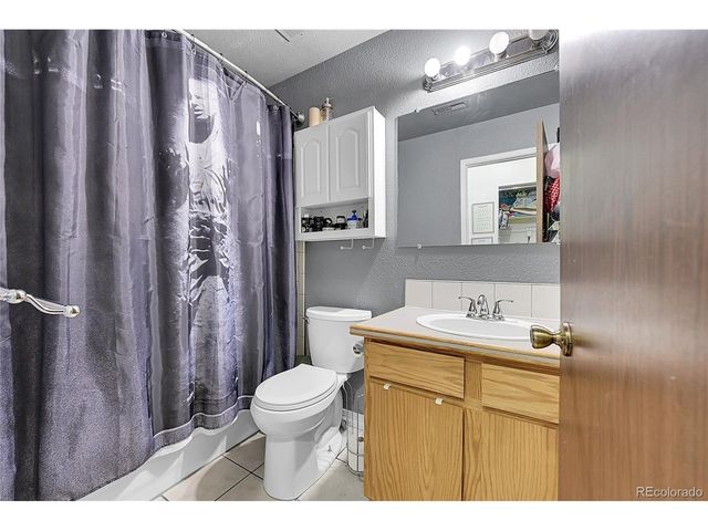 1323 S Sable Blvd, Aurora, CO 80012