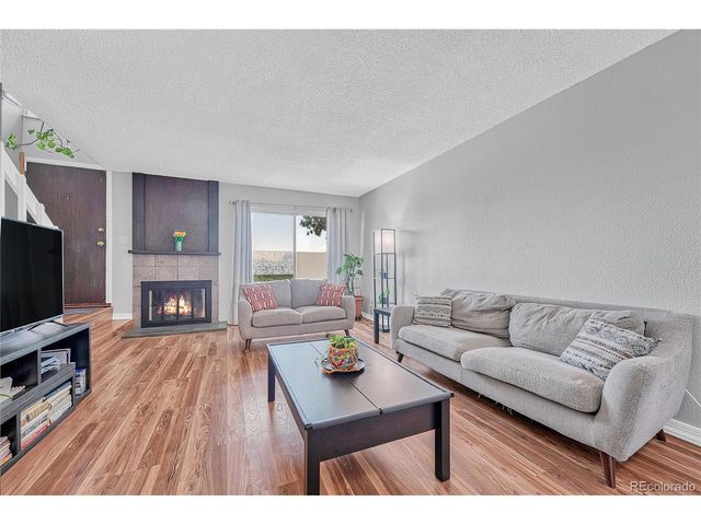 1323 S Sable Blvd, Aurora, CO 80012