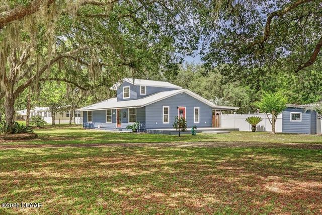 121 Daren Drive, Palatka, FL 32177