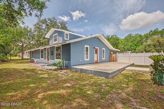 121 Daren Drive, Palatka, FL 32177