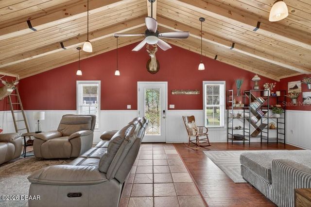 121 Daren Drive, Palatka, FL 32177