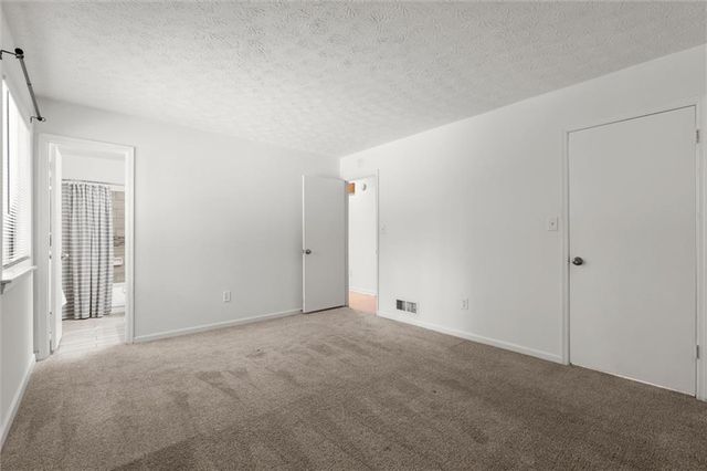 695 Waterbrook Terrace, Roswell, GA 30076