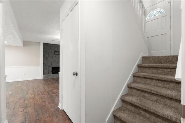 695 Waterbrook Terrace, Roswell, GA 30076